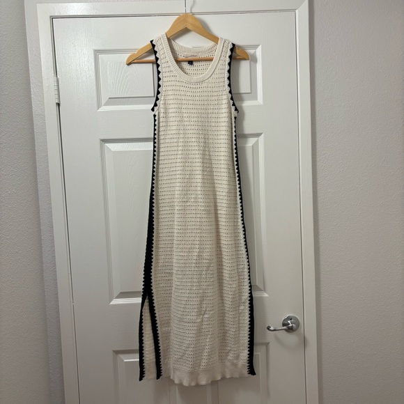 Universal Thread Ivory and Black Knit Maxi Dress - Picture 2 of 5